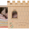 la princesse souris est couchée dans son château sur son tas de matelas
