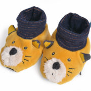 chaussons en tissu avec une tête de chat de couleur moutarde